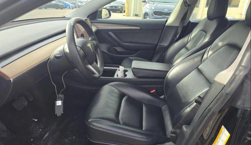 2022 Tesla Model 3 Rear-Wheel Drive