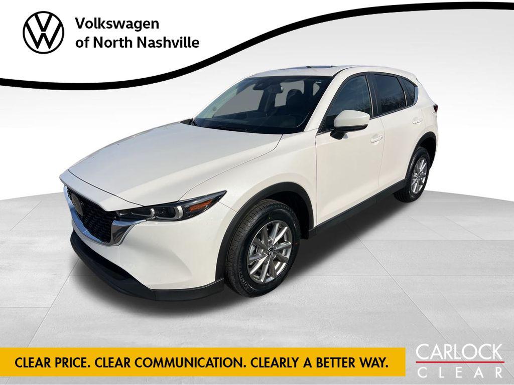 2022 Mazda CX-5 S Preferred package's photo