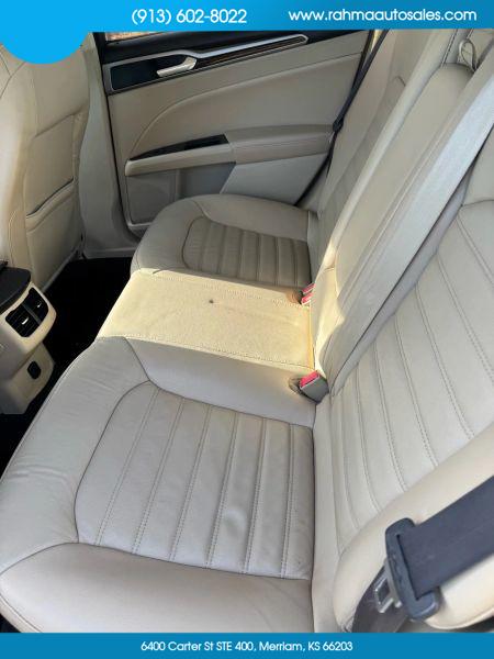 2014 Ford Fusion SE