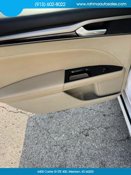 2014 Ford Fusion SE