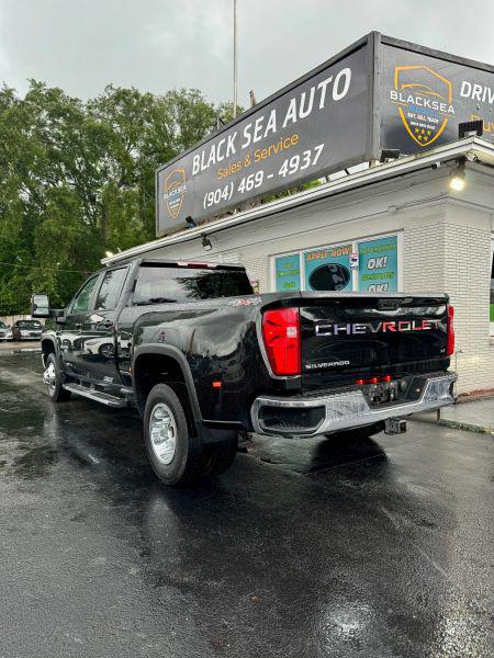 2023 Chevrolet Silverado 3500HD 4WD Crew Cab Long Bed LT