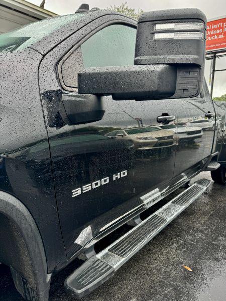 2023 Chevrolet Silverado 3500HD 4WD Crew Cab Long Bed LT
