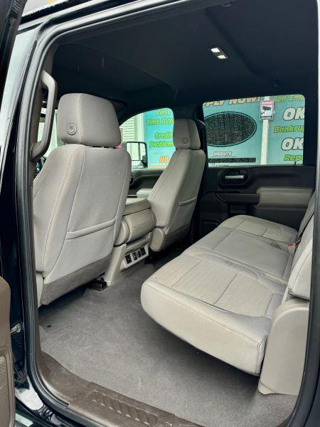 2023 Chevrolet Silverado 3500HD 4WD Crew Cab Long Bed LT