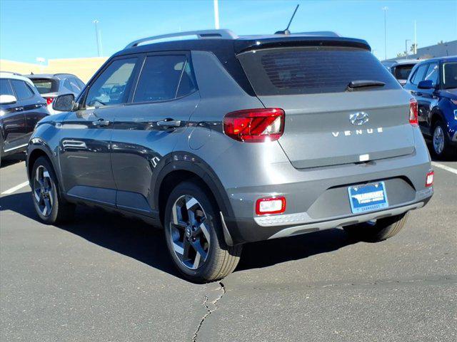 2026 Hyundai Venue SEL w/Two-Tone Roof