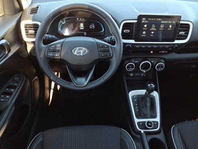 2026 Hyundai Venue SEL w/Two-Tone Roof