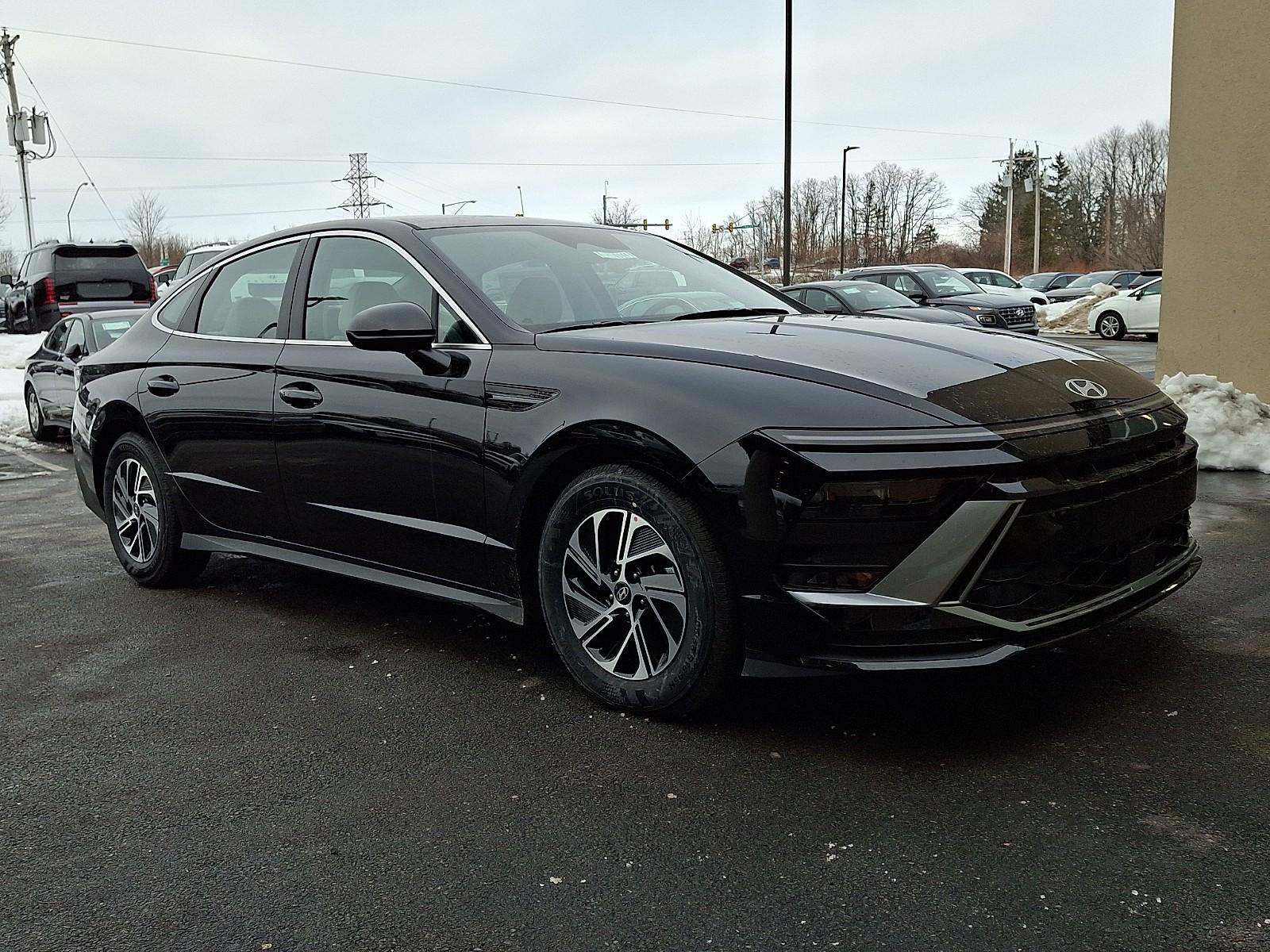 2026 Hyundai Sonata Hybrid Blue