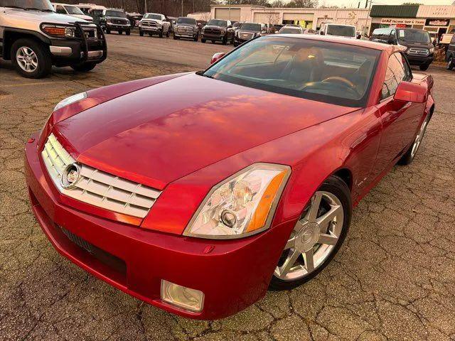 2005 Cadillac XLR Standard