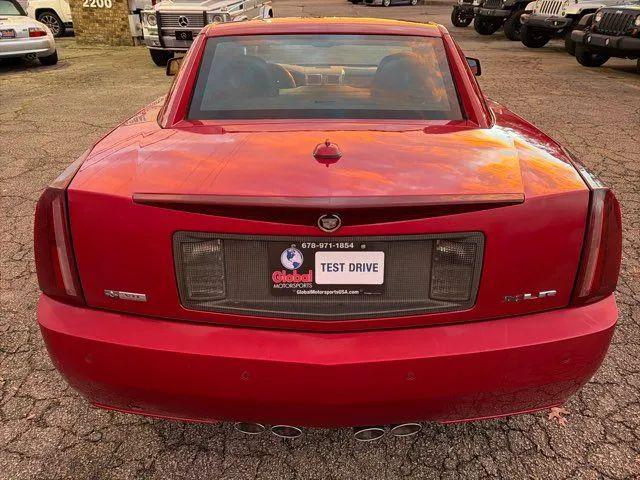 2005 Cadillac XLR Standard