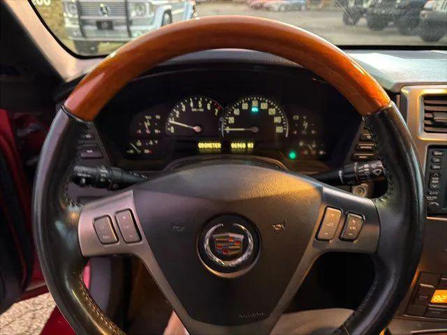 2005 Cadillac XLR Standard