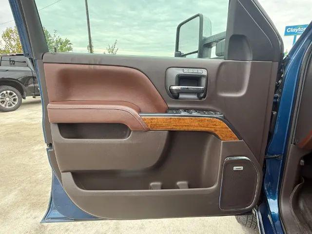 2017 Chevrolet Silverado 3500HD High Country