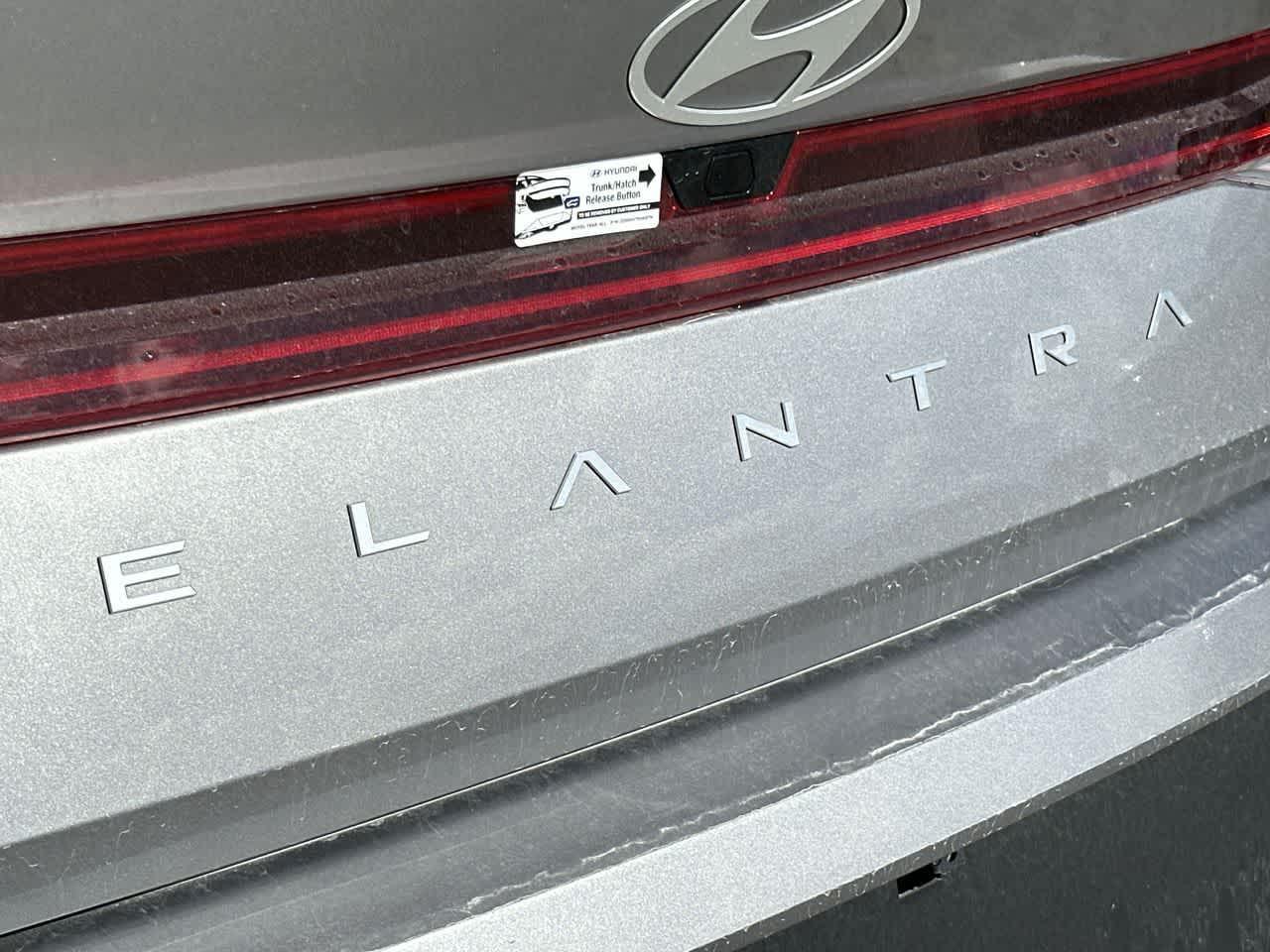 New 2026 Fluid Metal Hyundai SEL Sport Premium image 39
