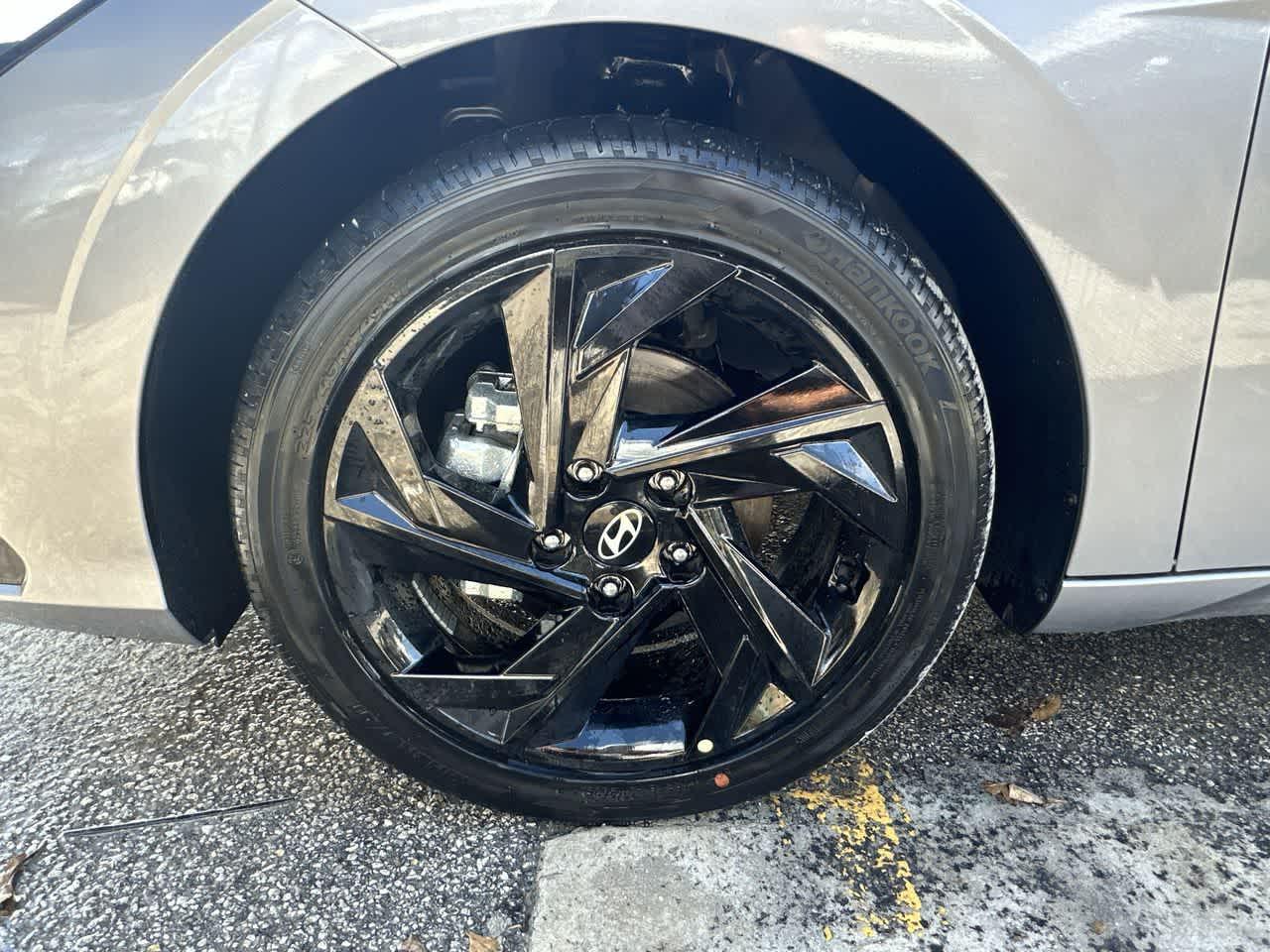 New 2026 Fluid Metal Hyundai SEL Sport Premium image 40