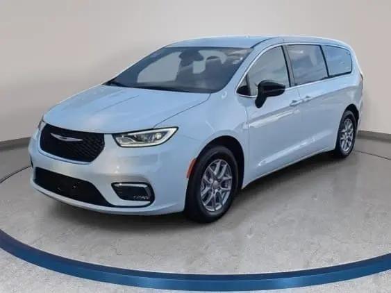 2026 Chrysler Pacifica Select for sale in Raleigh, NC