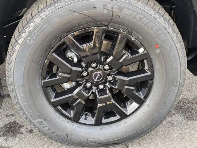 2026 Nissan Frontier Crew Cab SV 4x4