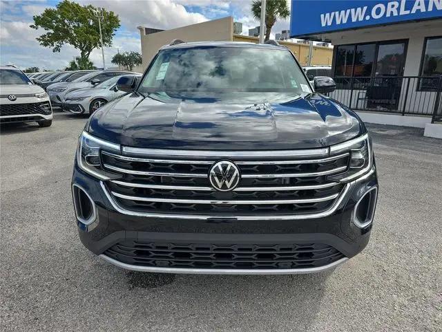 2026 Volkswagen Atlas SE with Technology