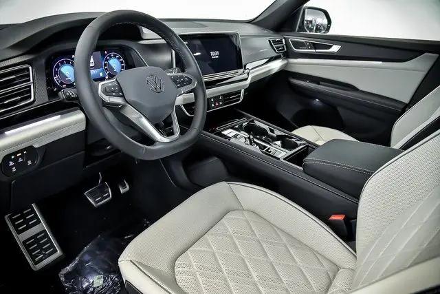 2026 Volkswagen Atlas Cross Sport SEL Premium R-Line