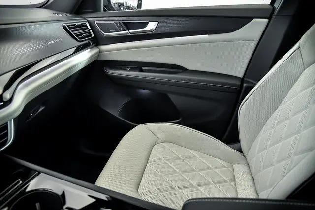 2026 Volkswagen Atlas Cross Sport SEL Premium R-Line