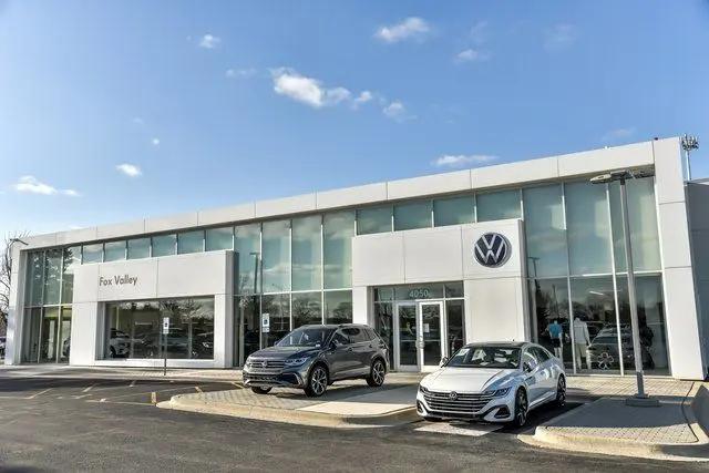 2026 Volkswagen Atlas Cross Sport SEL Premium R-Line