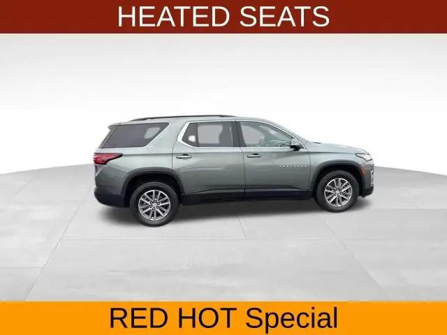 2022 Chevrolet Traverse AWD LT Cloth