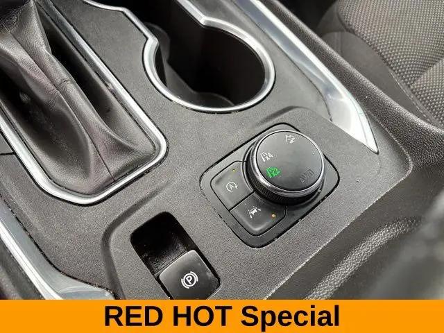 2022 Chevrolet Traverse AWD LT Cloth