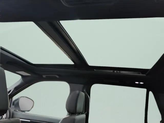 2025 Ford Expedition Platinum MAX