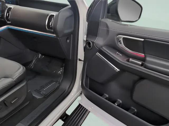 2025 Ford Expedition Platinum MAX