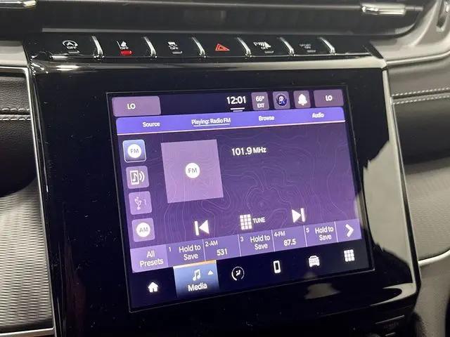 2025 Jeep Grand Cherokee L Laredo 4x4