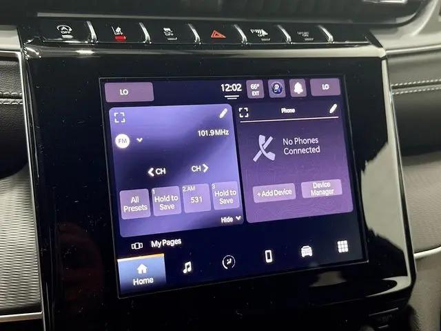 2025 Jeep Grand Cherokee L Laredo 4x4
