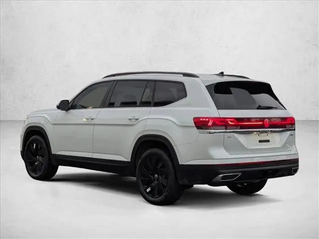 2026 Volkswagen Atlas SE with Technology