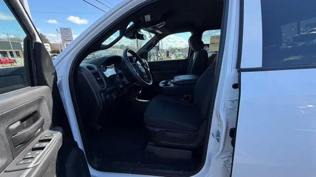 2026 Ram 3500 Tradesman Crew Cab 4x4 6'4" Box
