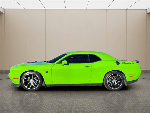 2017 Dodge Challenger 392 Hemi Scat Pack Shaker