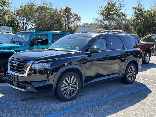 2023 Nissan Pathfinder SL FWD 2023 Nissan Pathfinder SL FWD