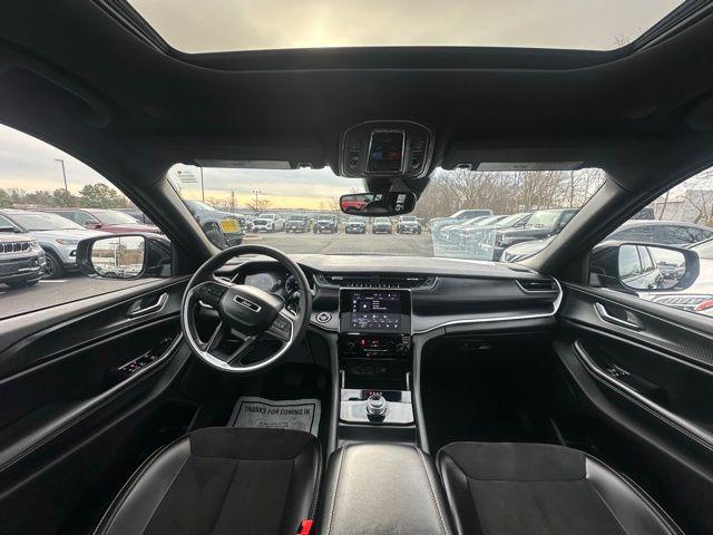 2024 Jeep Grand Cherokee L Altitude 4x4