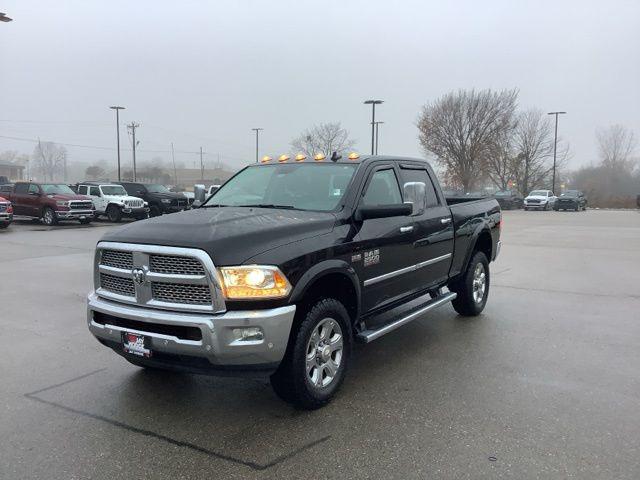 2017 RAM 2500 Laramie Crew Cab 4x4 64 Box