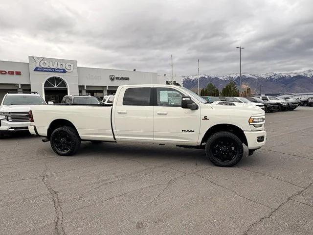 2024 RAM 3500 Laramie Crew Cab 4x4 8 Box
