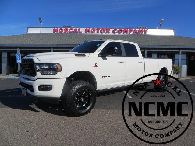 2022 RAM 3500 Limited Crew Cab 4x4 8 Box