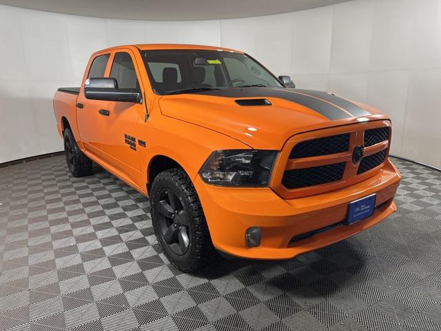 2019 RAM 1500 Classic Express Crew Cab 4x4 57 Box 2019 RAM 1500 Classic Express Crew Cab 4x4 57 Box