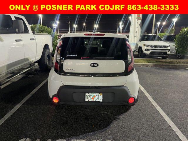 2016 Kia Soul Base
