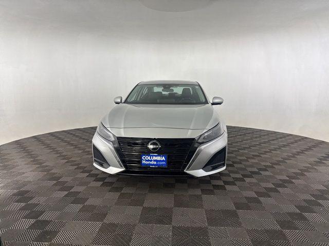 2023 Nissan Altima SL FWD