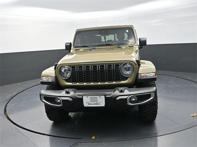 2025 Jeep Gladiator High Tide