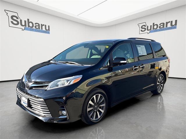 2018 Toyota Sienna Limited Premium 7 Passenger