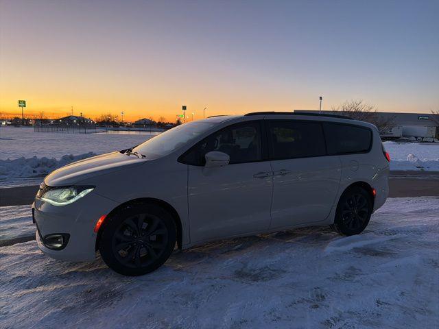 2020 Chrysler Pacifica Limited 2020 Chrysler Pacifica Limited