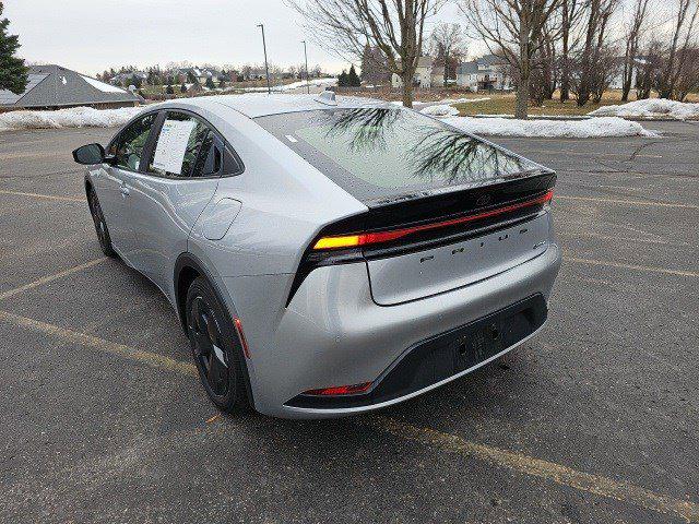 2024 Toyota Prius LE