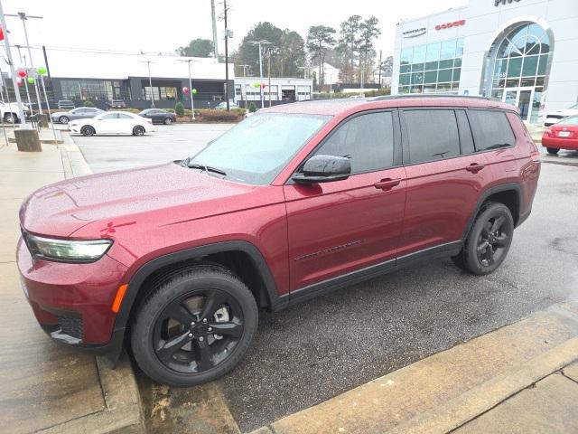 2023 Jeep Grand Cherokee L Altitude 4x2 2023 Jeep Grand Cherokee L Altitude 4x2