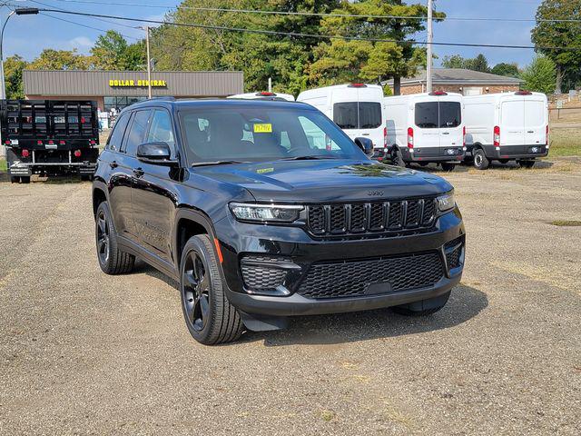 2022 Jeep Grand Cherokee Altitude 4x4