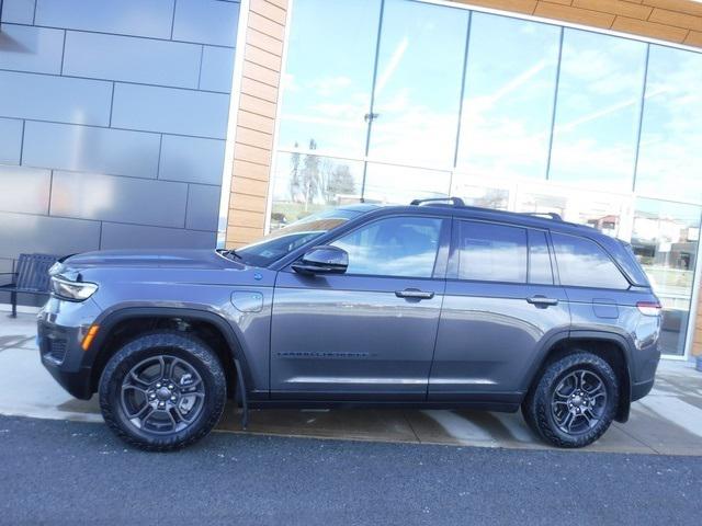 2023 Jeep Grand Cherokee 4xe Trailhawk