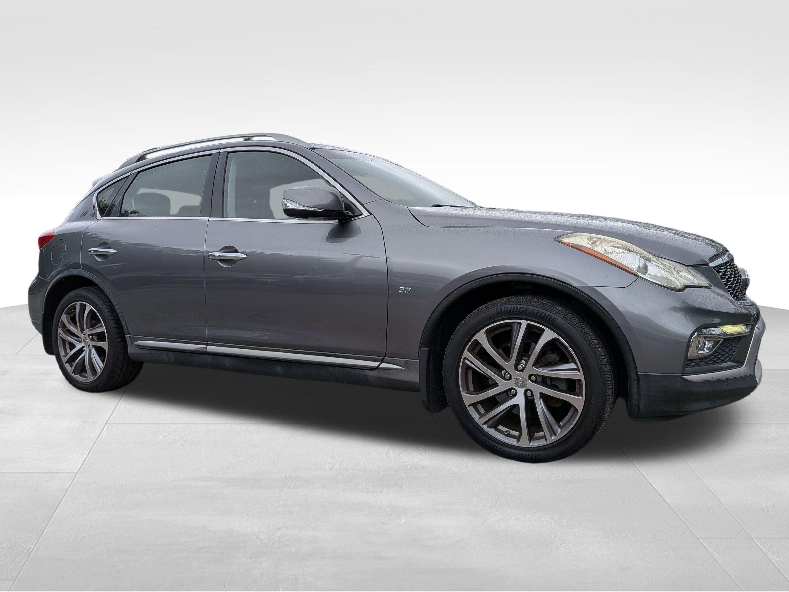2016 INFINITI QX50 Base
