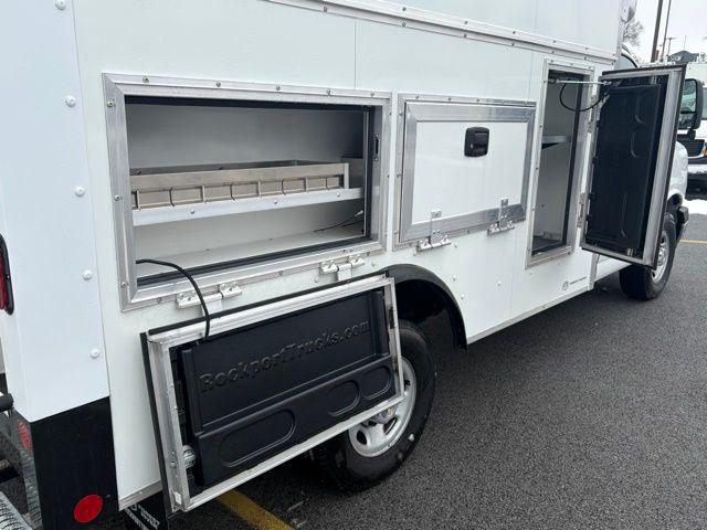 2025 Chevrolet Express Cutaway Work Van