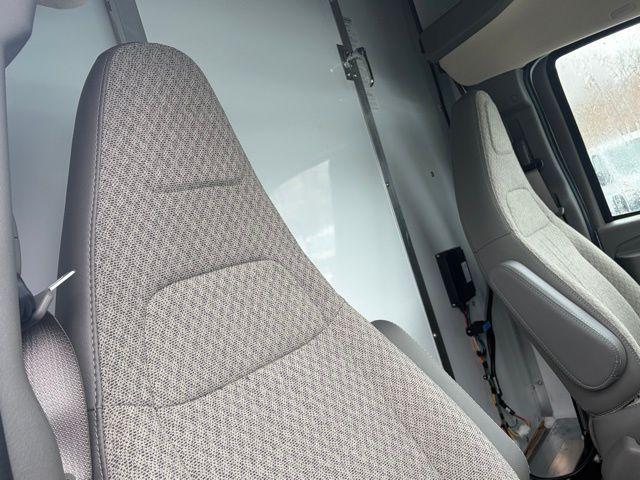 2025 Chevrolet Express Cutaway Work Van