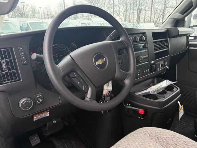2025 Chevrolet Express Cutaway Work Van
